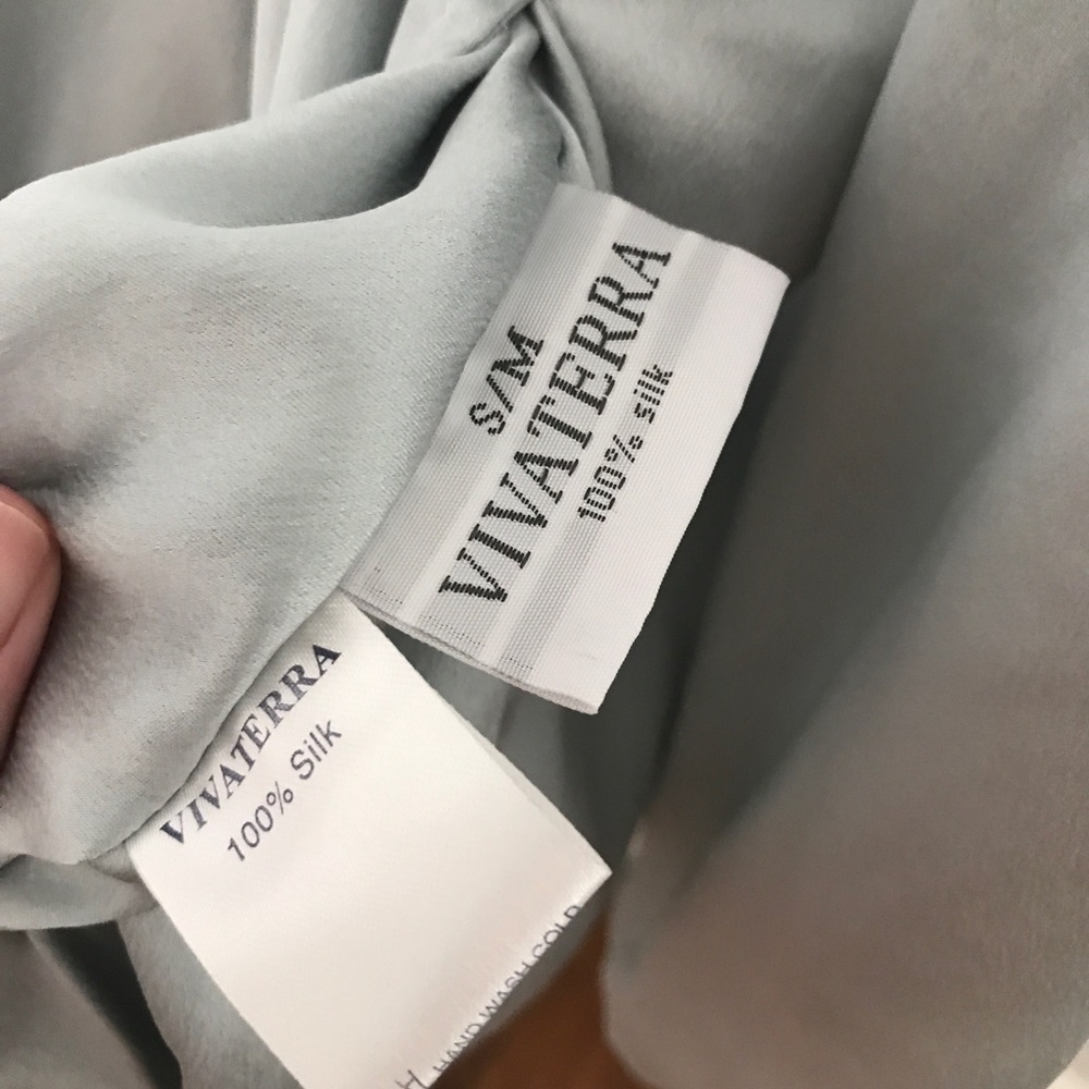 Vivaterra 100% Silk Light Blue Long Robe - Picture 9 of 11
